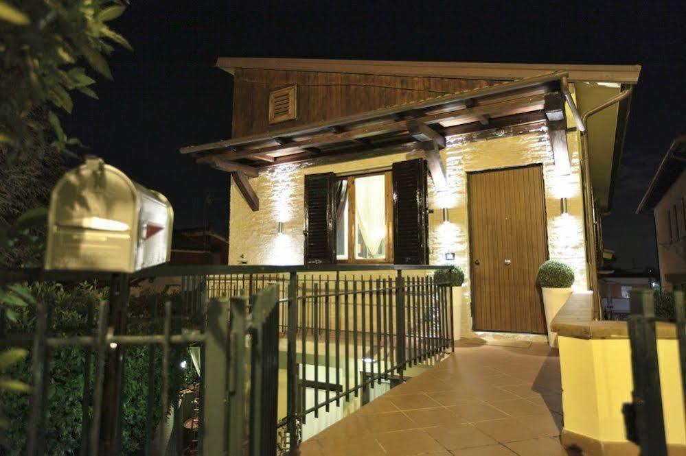 Eurohome Comfort Apartment Синья Экстерьер фото